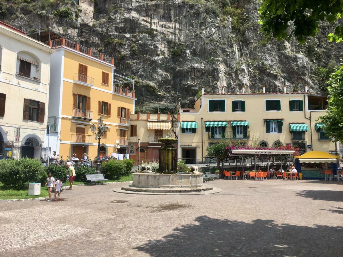 La Casetta Di Zia Cuccu Minori Exterior photo