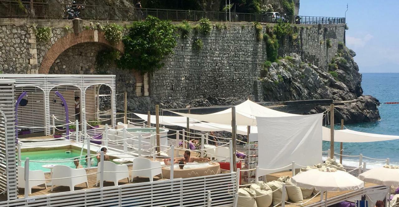 La Casetta Di Zia Cuccu Minori Exterior photo